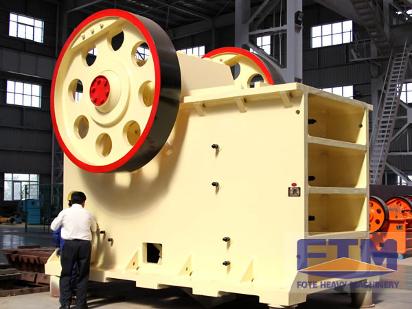 Large Stone Jaw Crusher PE